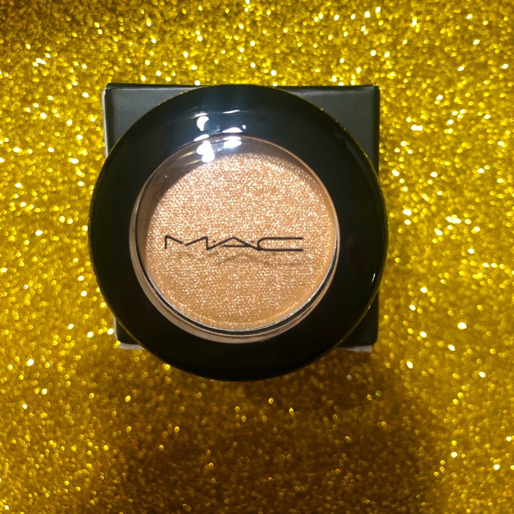 BNIB! MAC Dazzleshadow Extreme Kiss of Klimt 😘